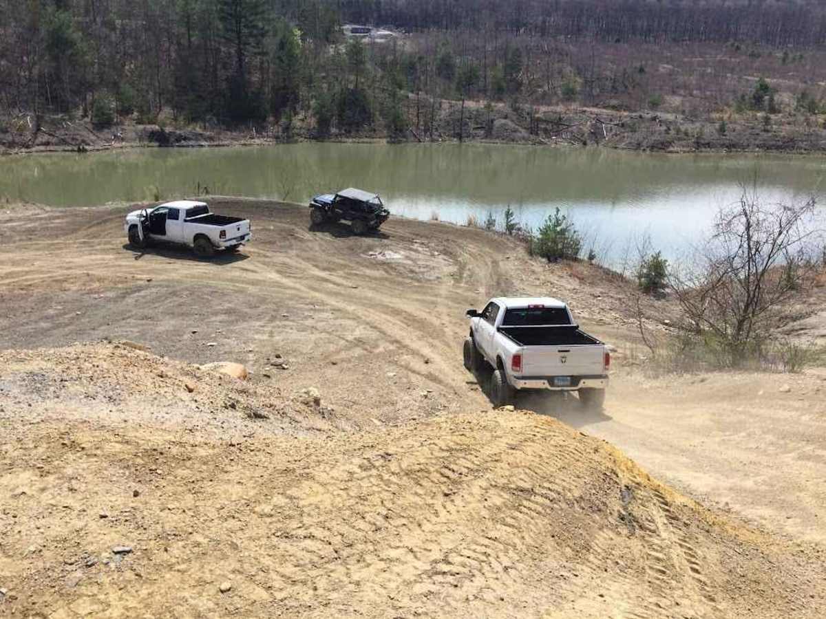 138 trail photo