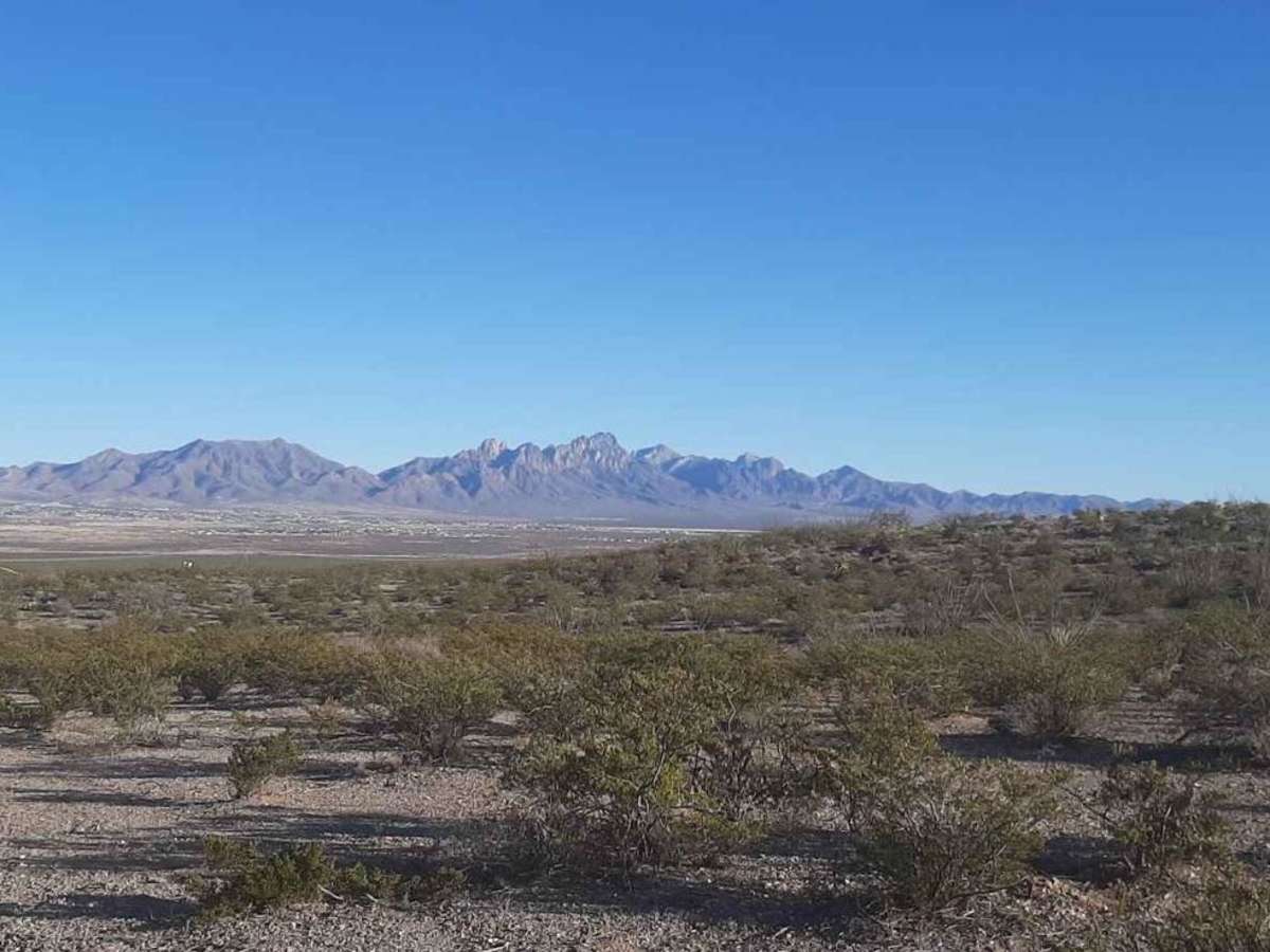 Nalgas Rock Overlook via Powerline Road photo 4