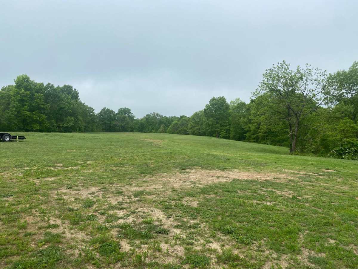 Pasture Parkway trail photo