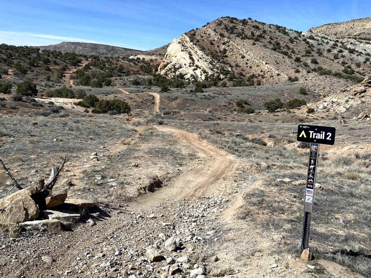 Trail 2 photo 4