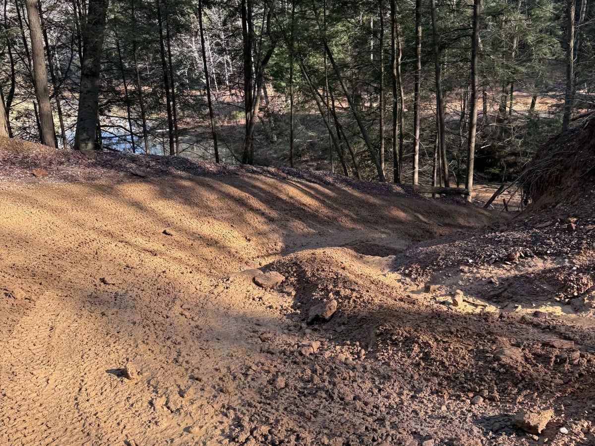 Trail 1 photo 2
