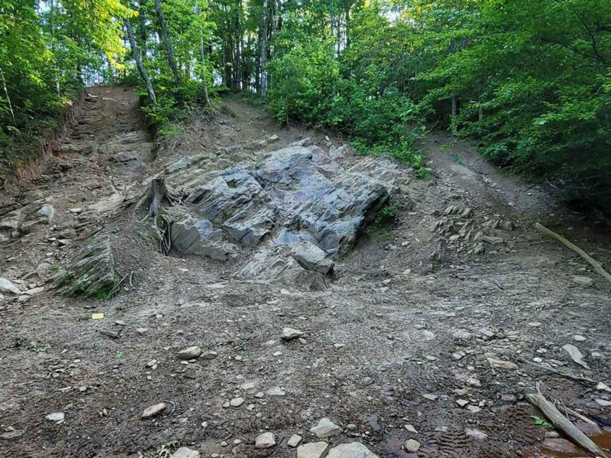 Rock and Roll trail photo