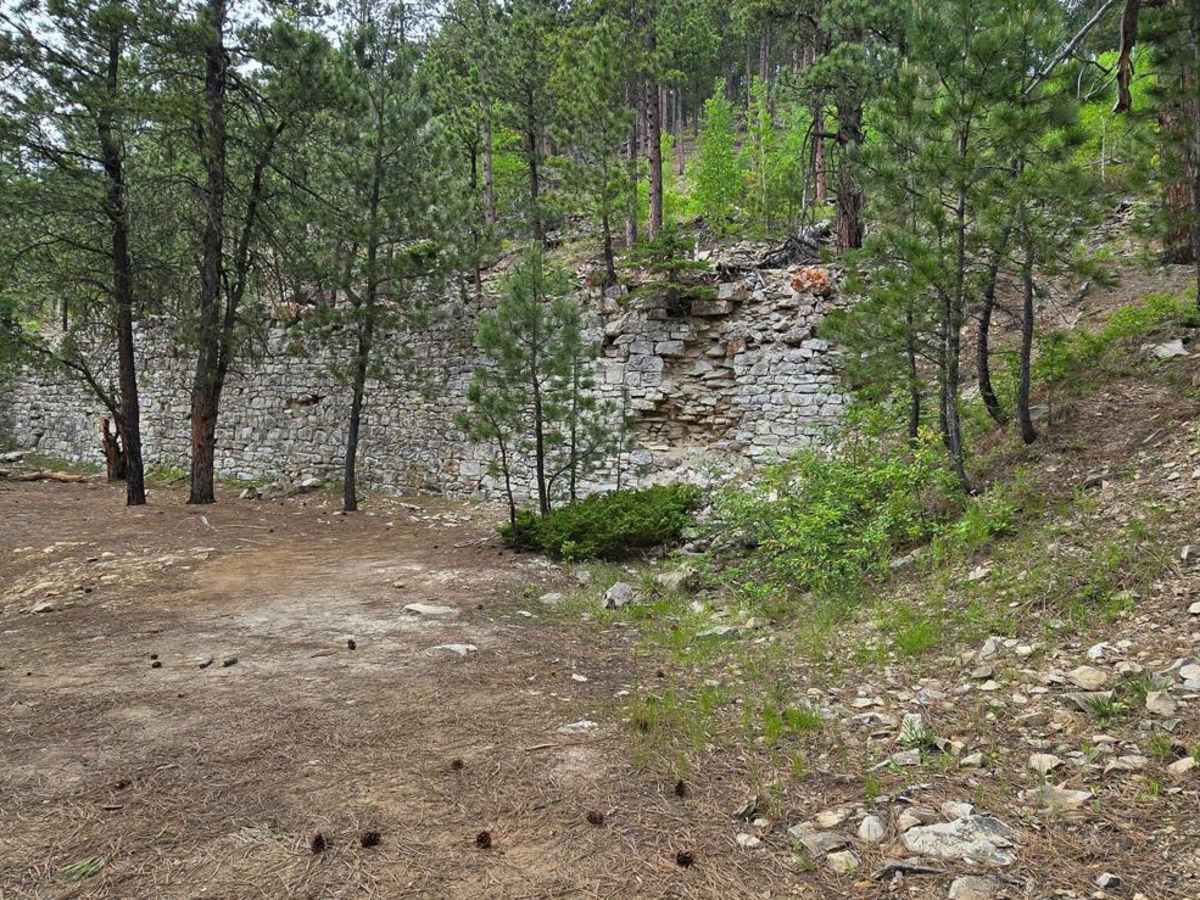 China Wall Trail photo 2