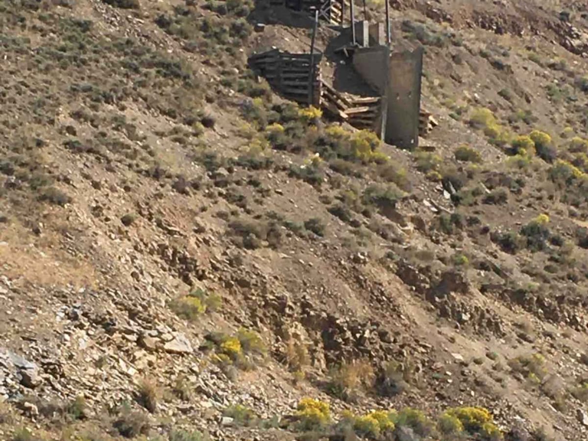 Long Canyon Road trail photo
