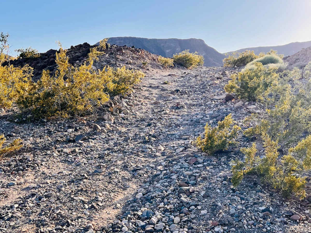 Airstrip Road to Hess Mine photo 4