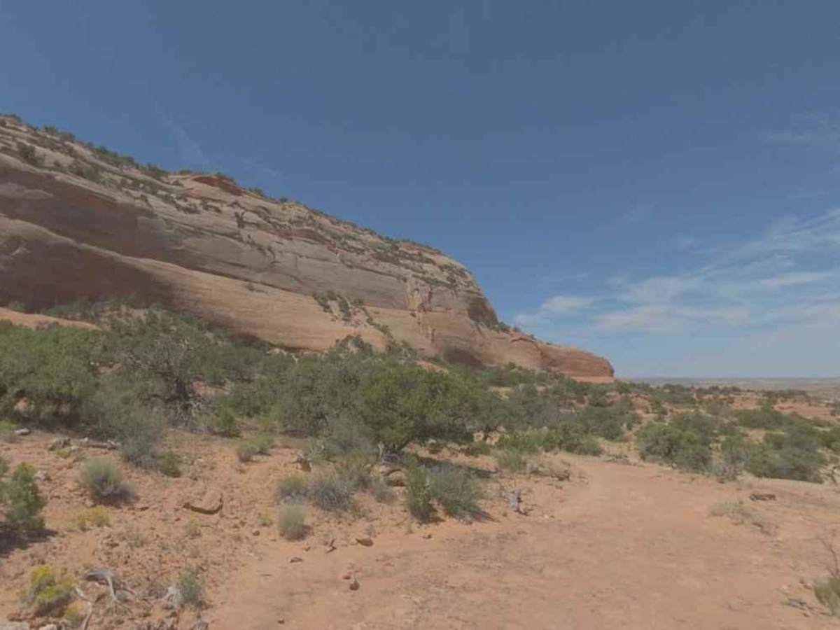Cameo Cliffs to Wilson Arch photo 6