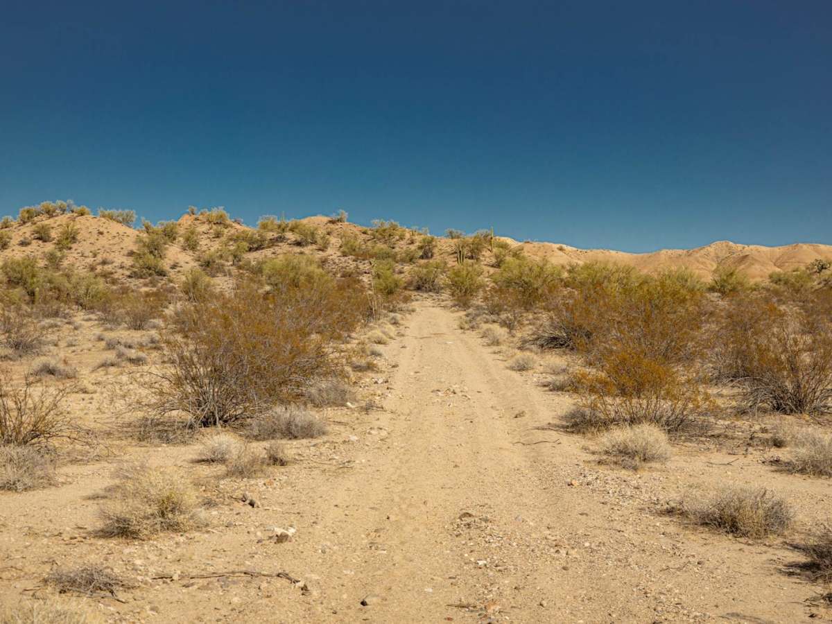 Date Creek Road photo 6