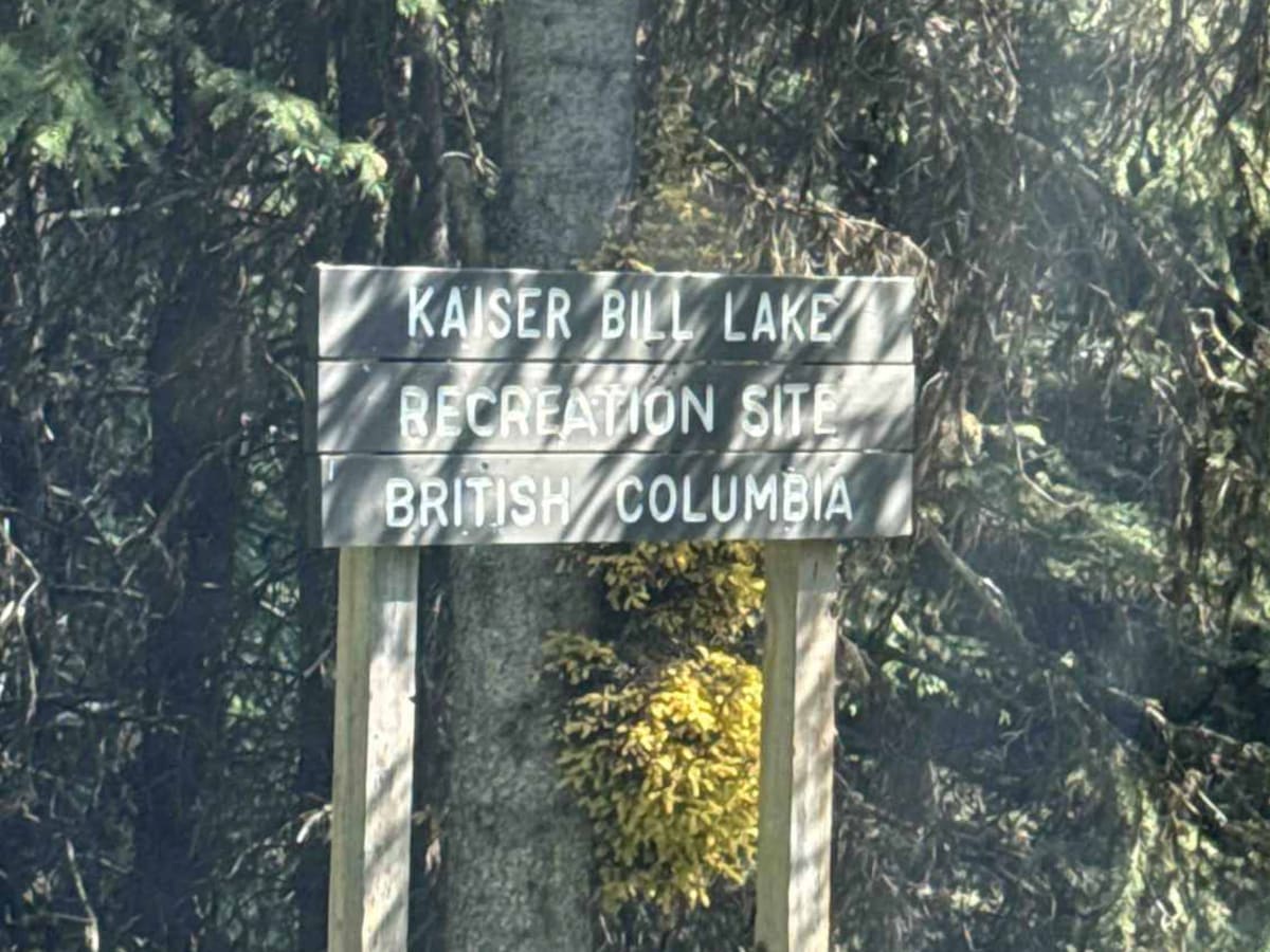 Kaiser Bill Lake trail photo
