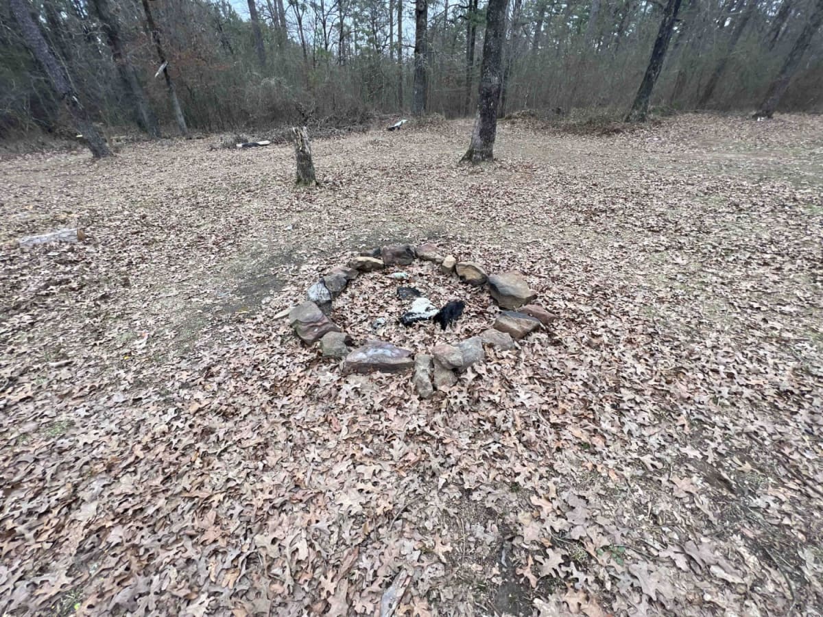 Long Hollow Road 146 photo 5