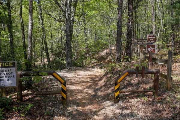 Parking Lot Trail 192