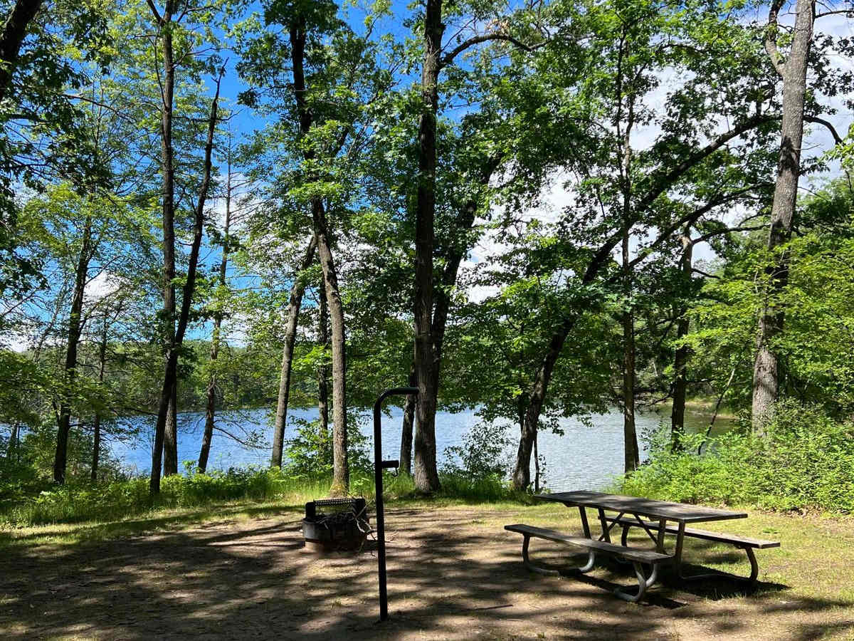 Highbank Lake Trail (NFS 5396) photo 5