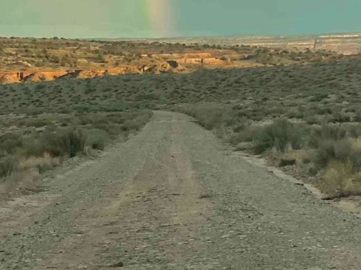 White House Trailhead Road photo 4