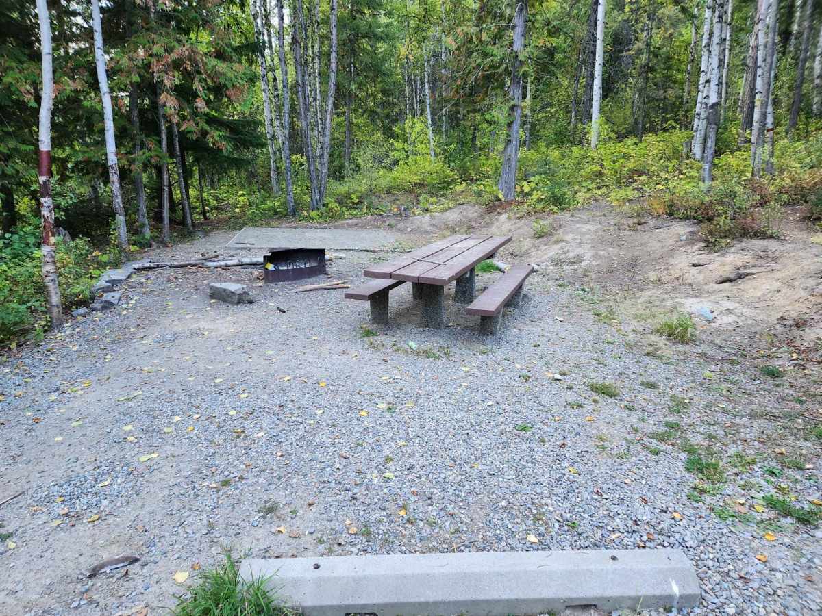 Solomon Lake photo 6