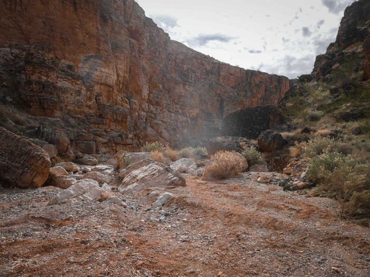 Dead End Canyon photo 2