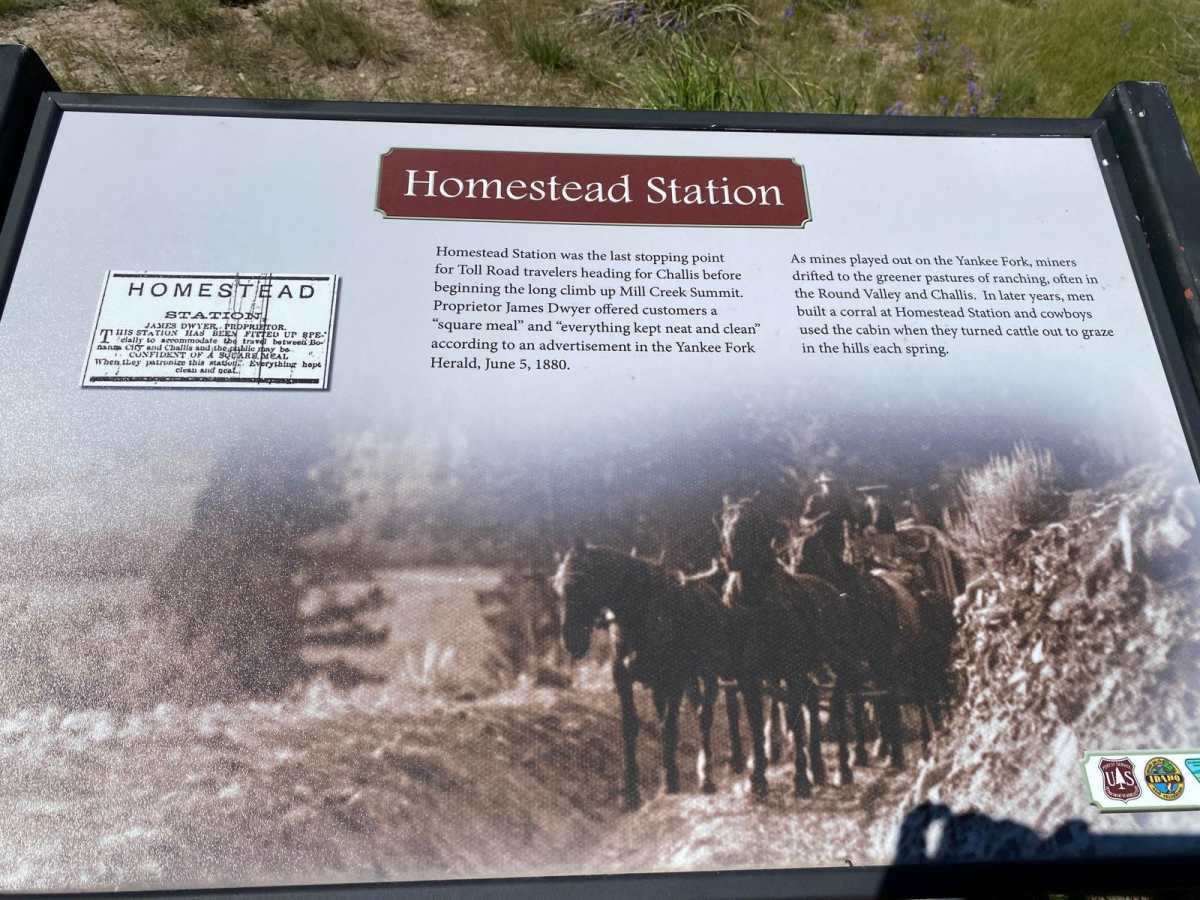 Custer Motorway (aka Yankee Fork Road) photo 4