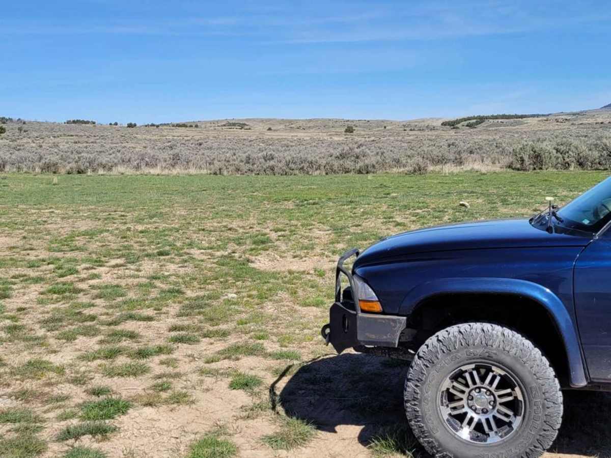 Cherry Creek Road trail photo