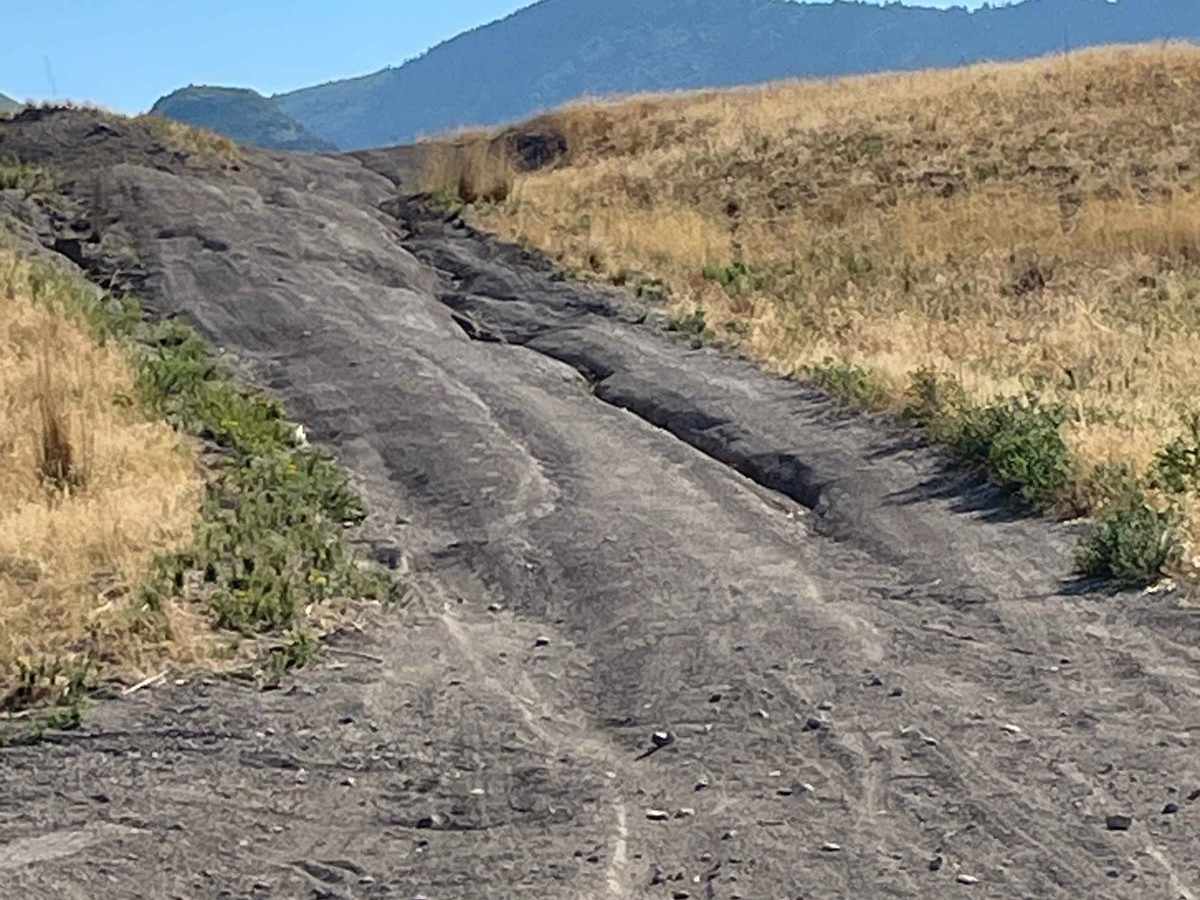 Bates Canyon Trail photo 3