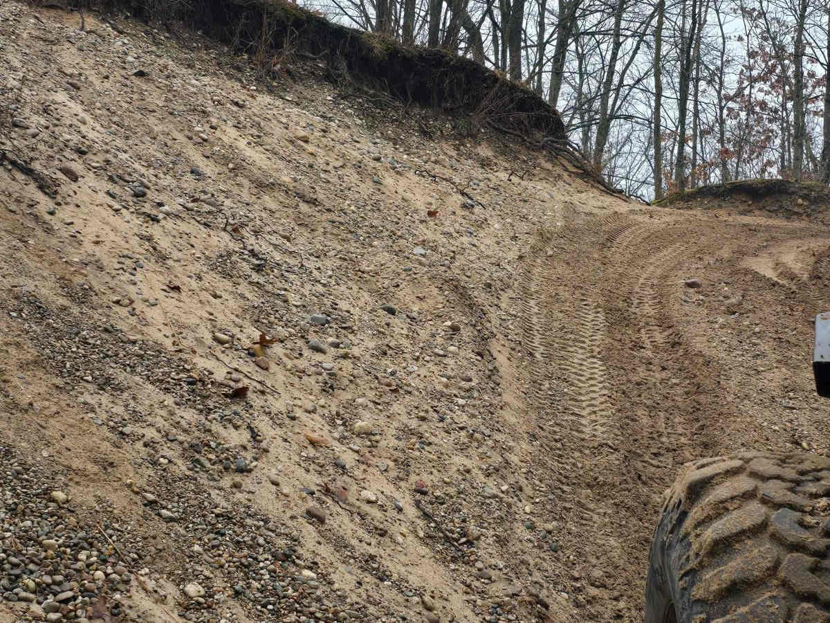 Union Corners Road photo 2