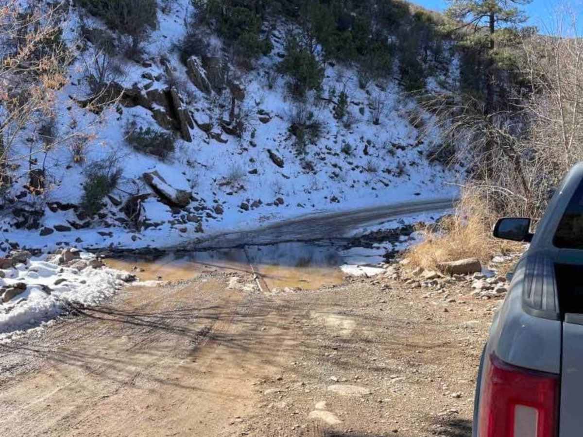Pine Flats Road photo 4