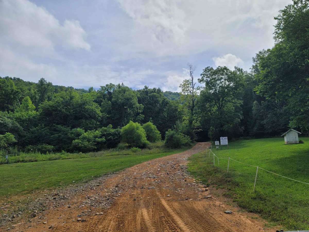 1 - Launchpad trail photo
