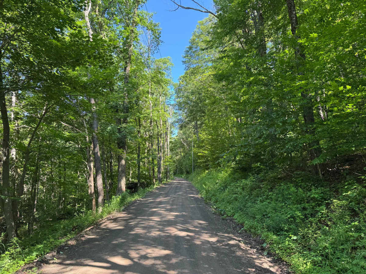 Cross Mountain Road photo 5