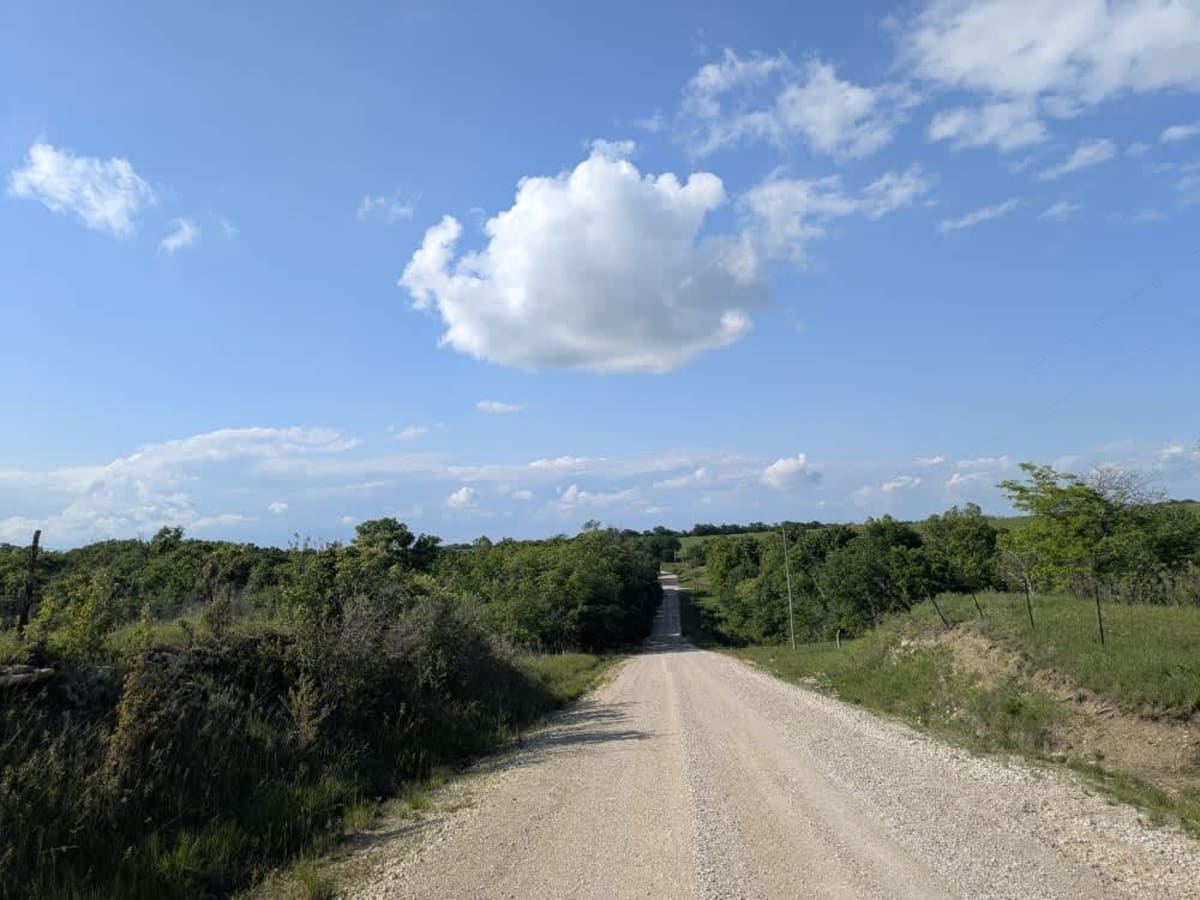 Agnes City Road trail photo