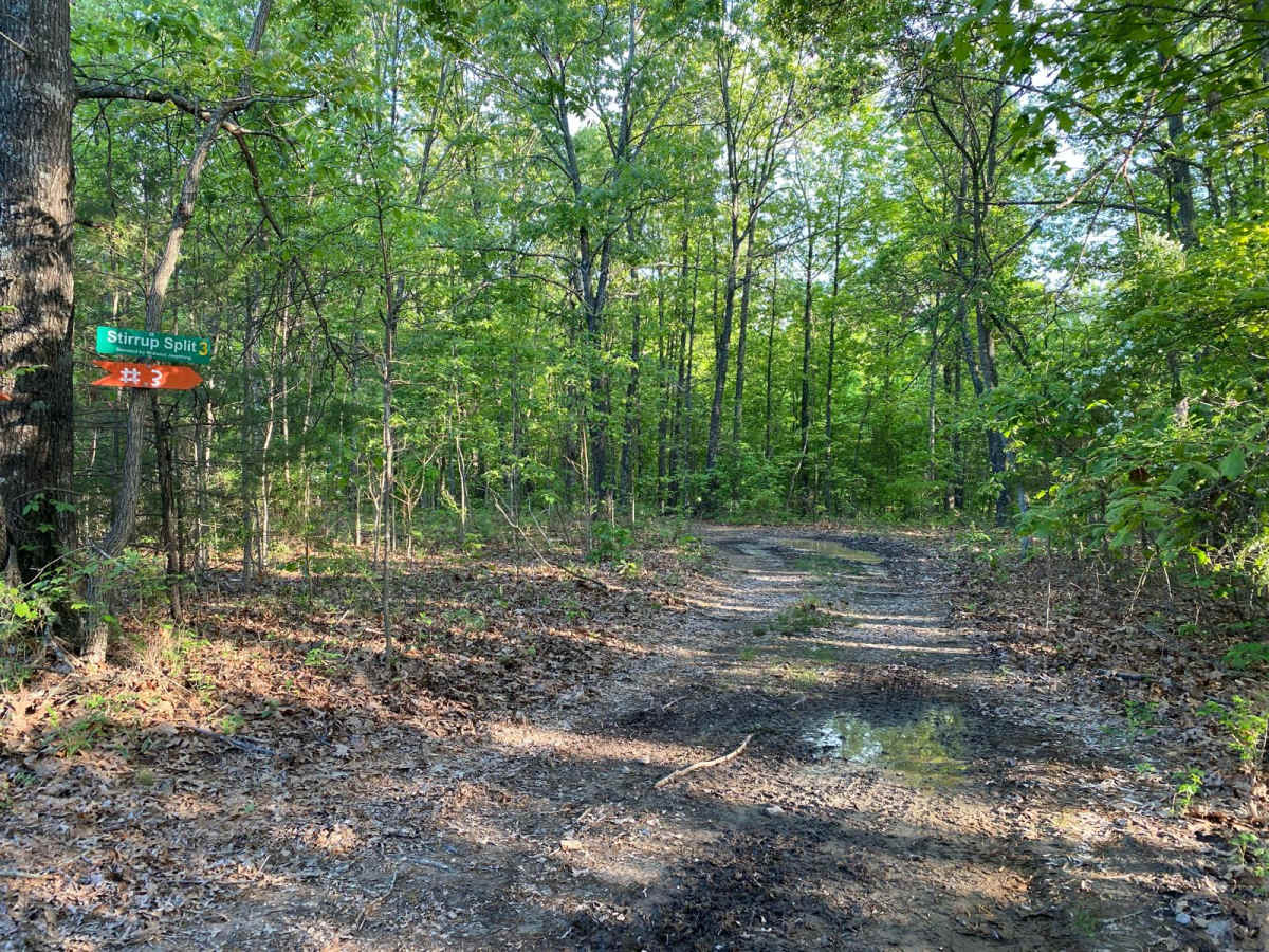 Stirrup Split trail photo