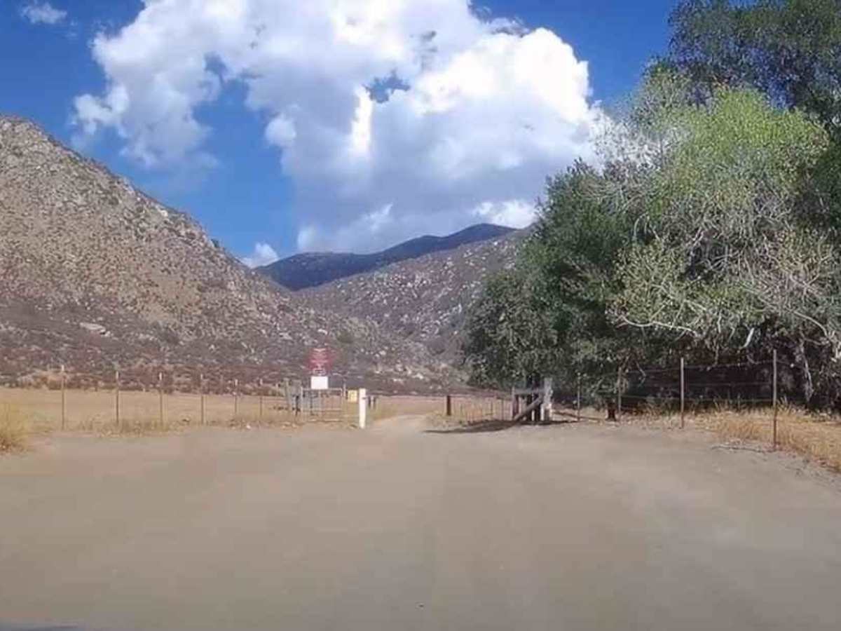 11S03 Lusardi Truck Trail photo 2