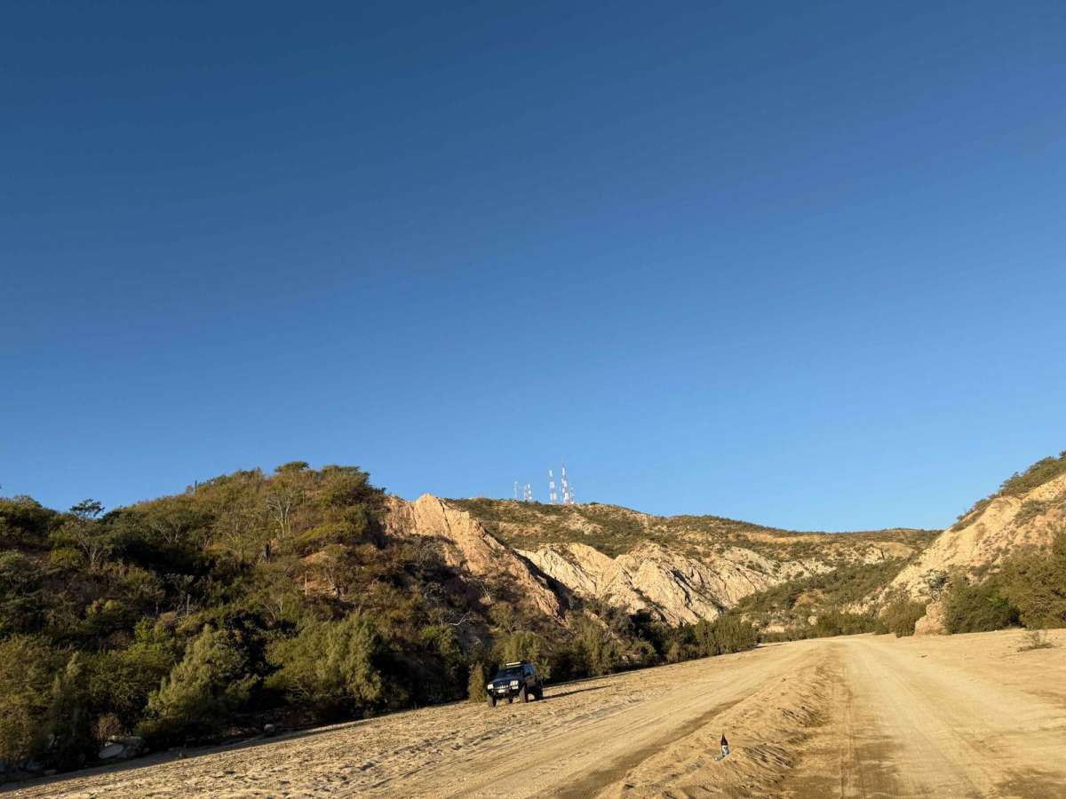 Playa Costa Azul Lecho del Rio trail photo