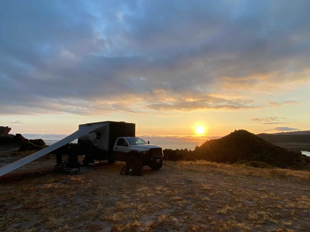 Arbolitos Cove trail photo
