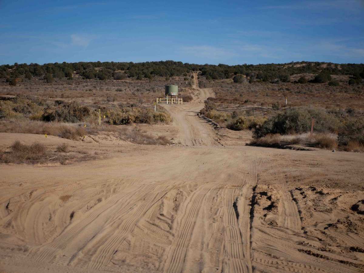 Oilwell Road (Dirt Bike) photo 3