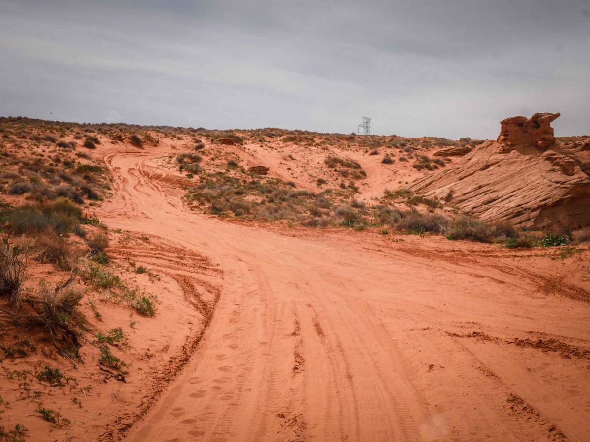 Powerline to Red Rim photo 4