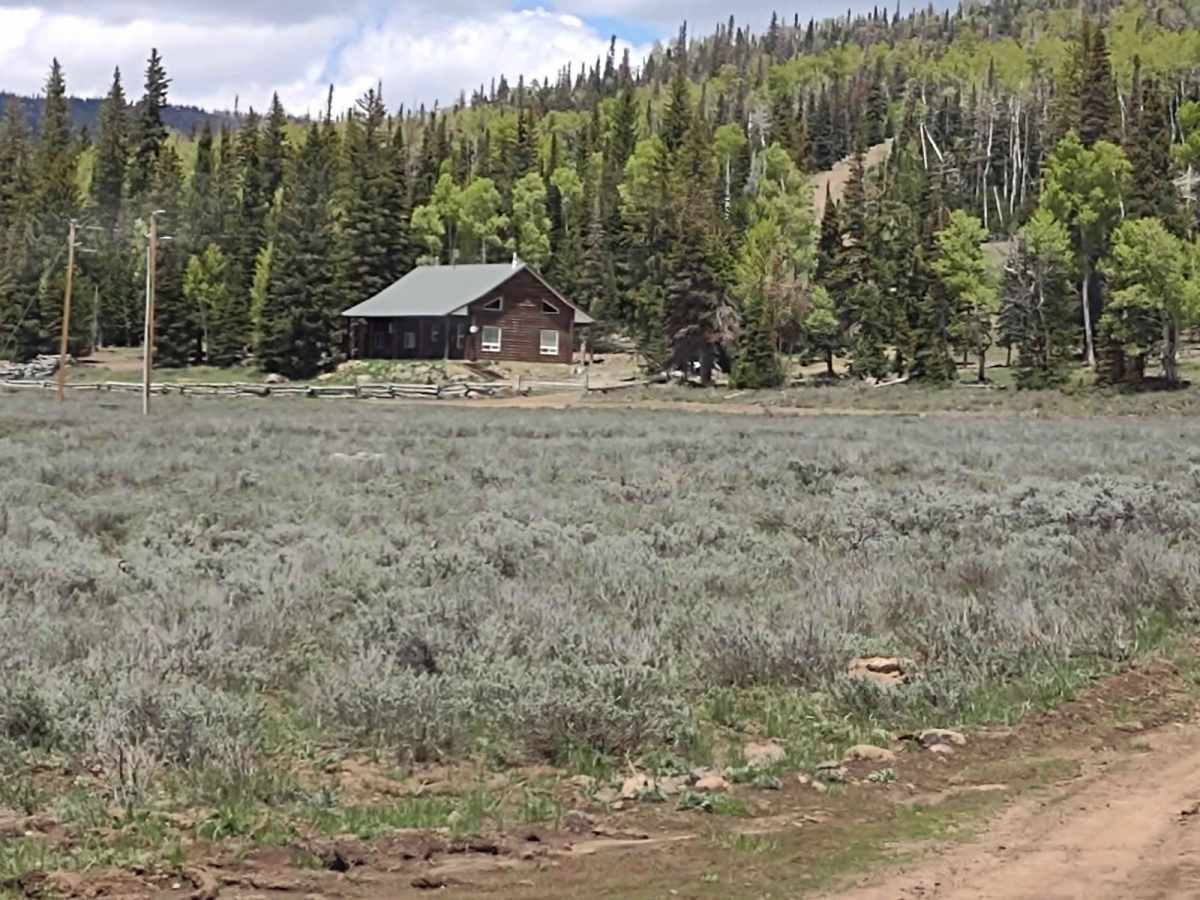 Koosharem Pasture Road Guard Station - PST44 FS41163 trail photo