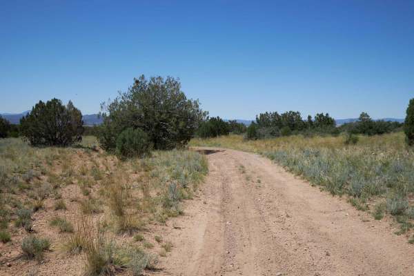 Eddy Well Trail