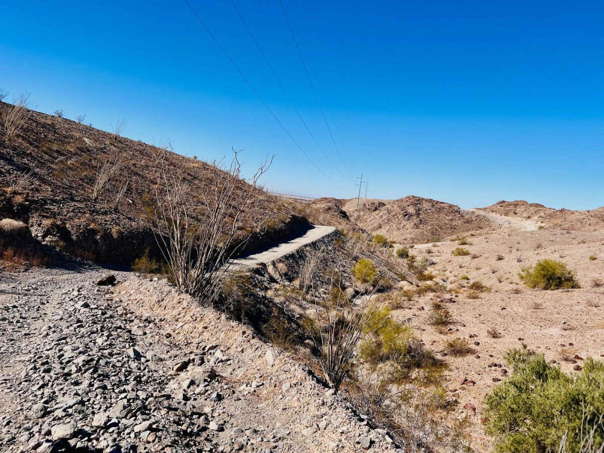 Telegraph Pass photo 2