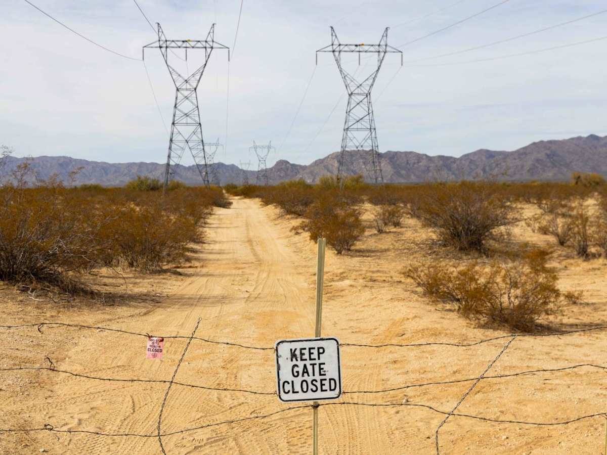 Harcuvar Transmission Line Road photo 4