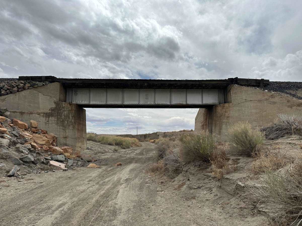 Green River to Highway 6 trail photo