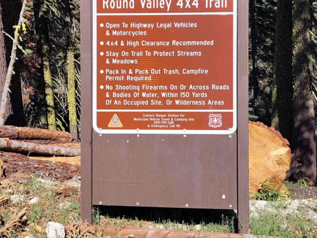 Round Valley 4WD Trail trail photo