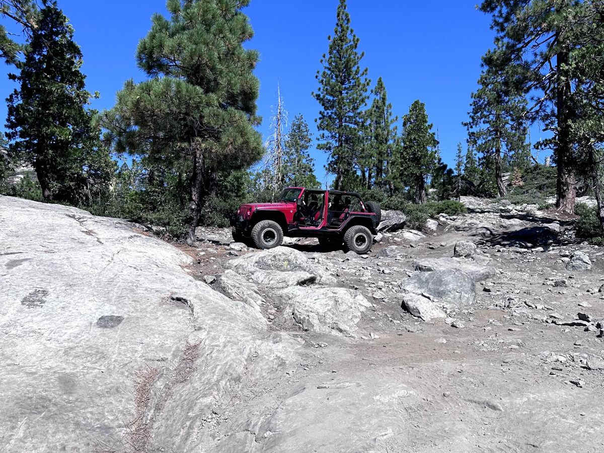 Red Mountain Road photo 2