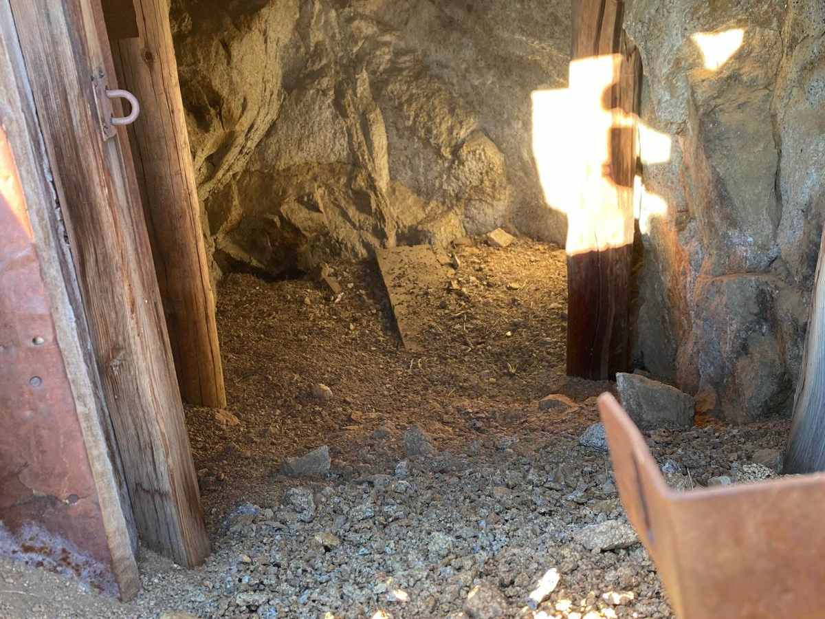 Nightingale Mine photo 2