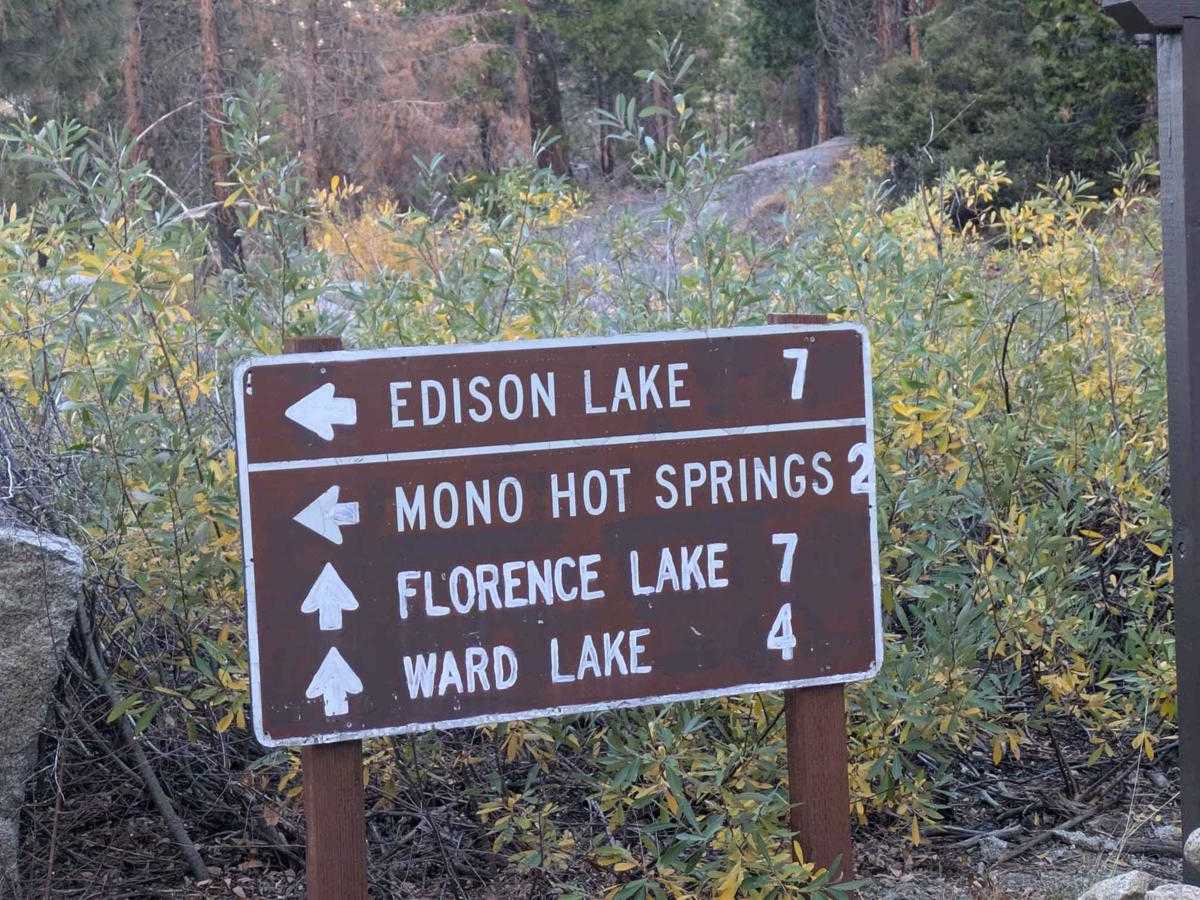 Edison Lake Road/Kaiser Pass North photo 2