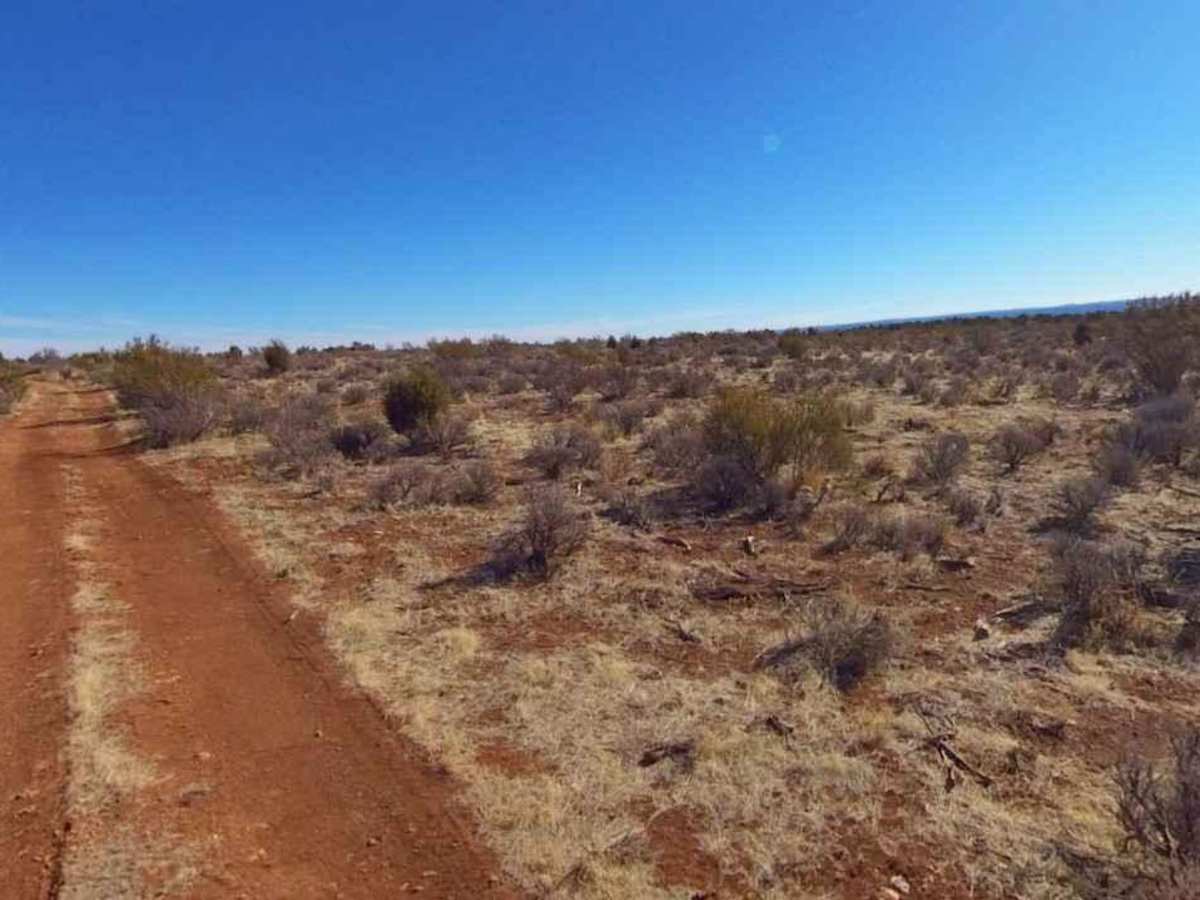 Larkum Canyon Road photo 3