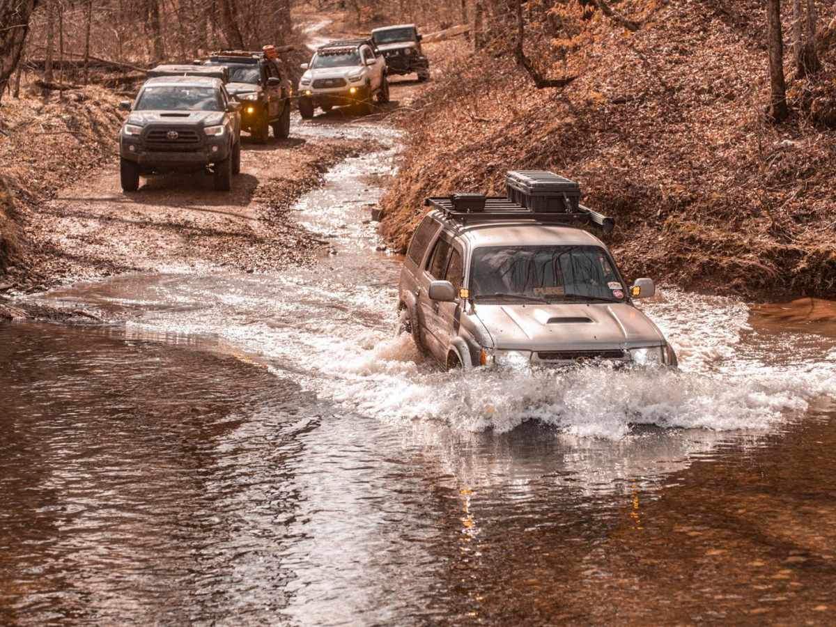 Salt Lick Creek Crossing trail photo