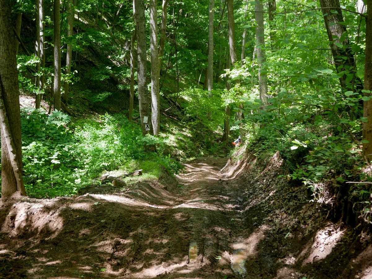 Trail 24 photo 3