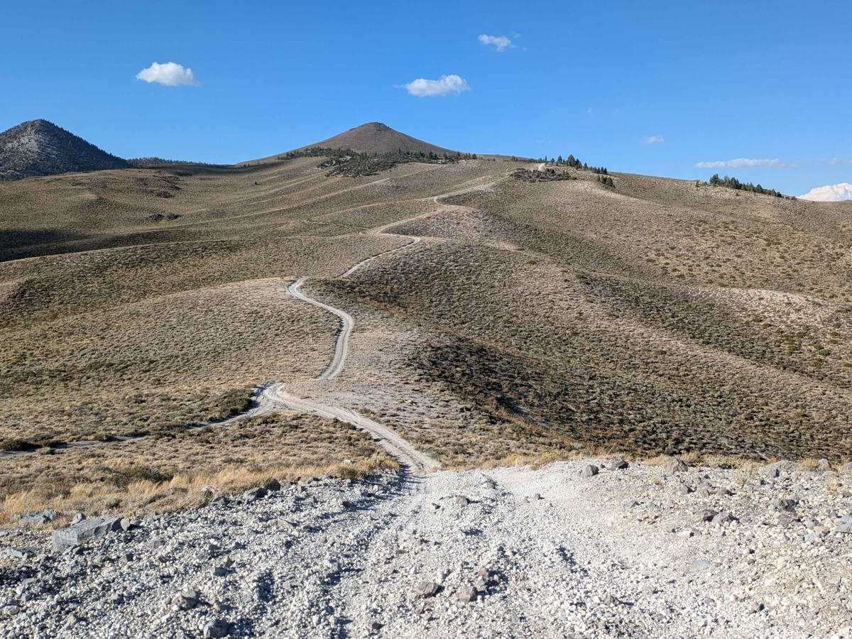 Glass Mountains Ridgeline Run photo 3