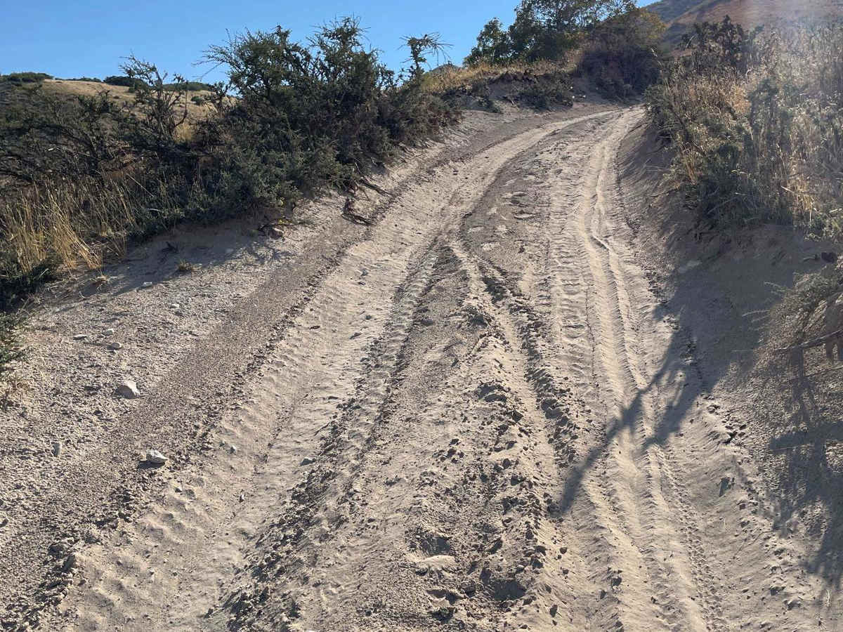 Bates Canyon Trail Access To Erda Lookout photo 2