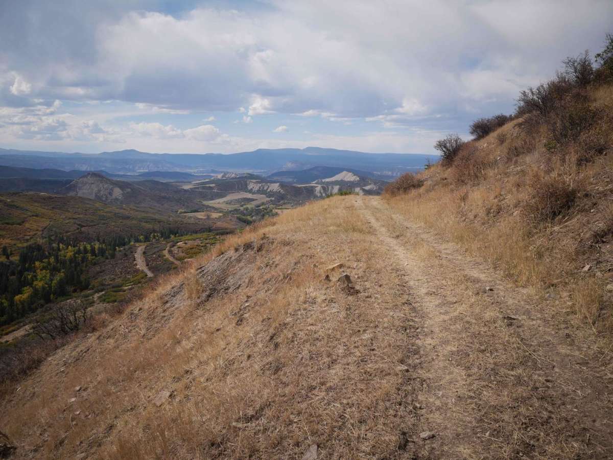 A Spur trail photo