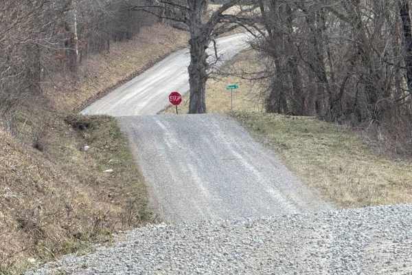 Plecher Road to Pyramid House