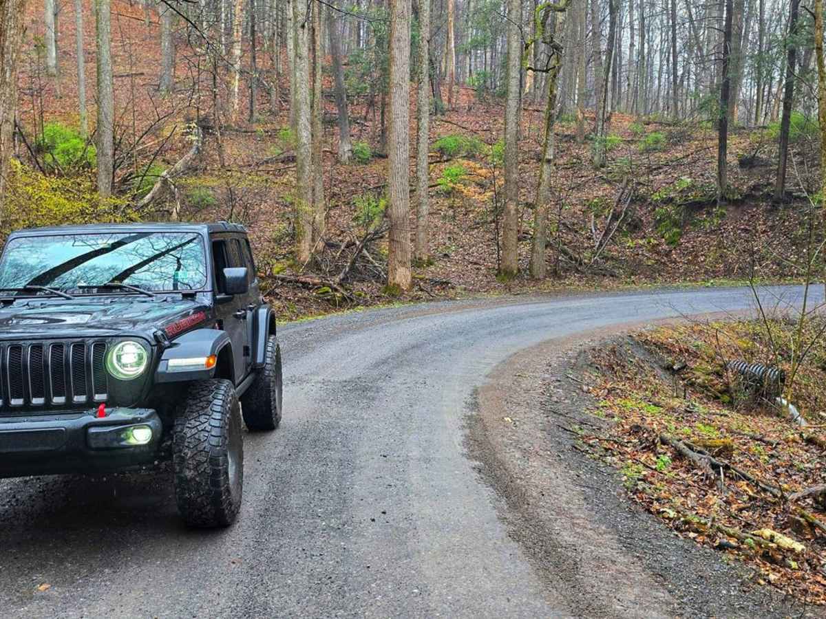 Laurel Run Road photo 3