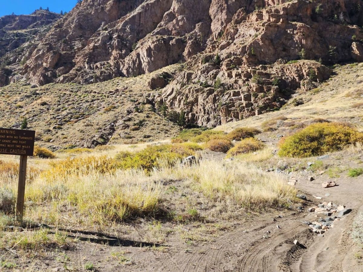 Clarks Fork Canyon photo 6